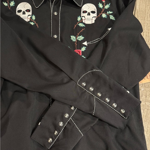 Scully Men’s Snap Shirt. - Picture 5 of 11